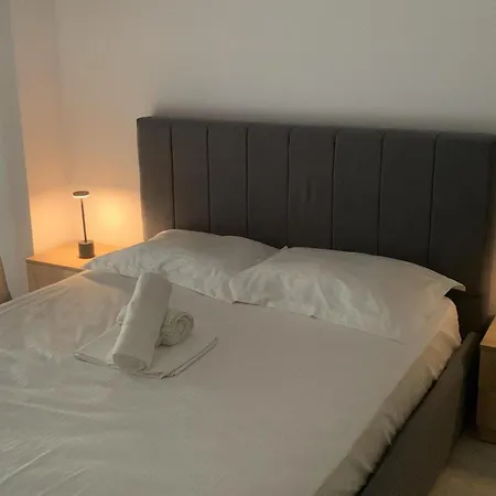 Vista Ionian Apartamento Sarandë